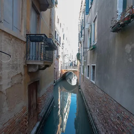 Apartment Vivaldi Venice