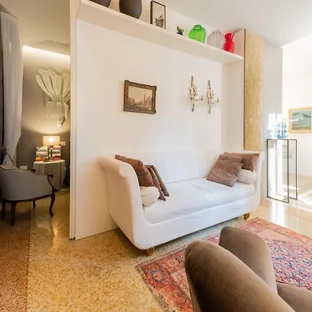 Apartment Vivaldi Venice
